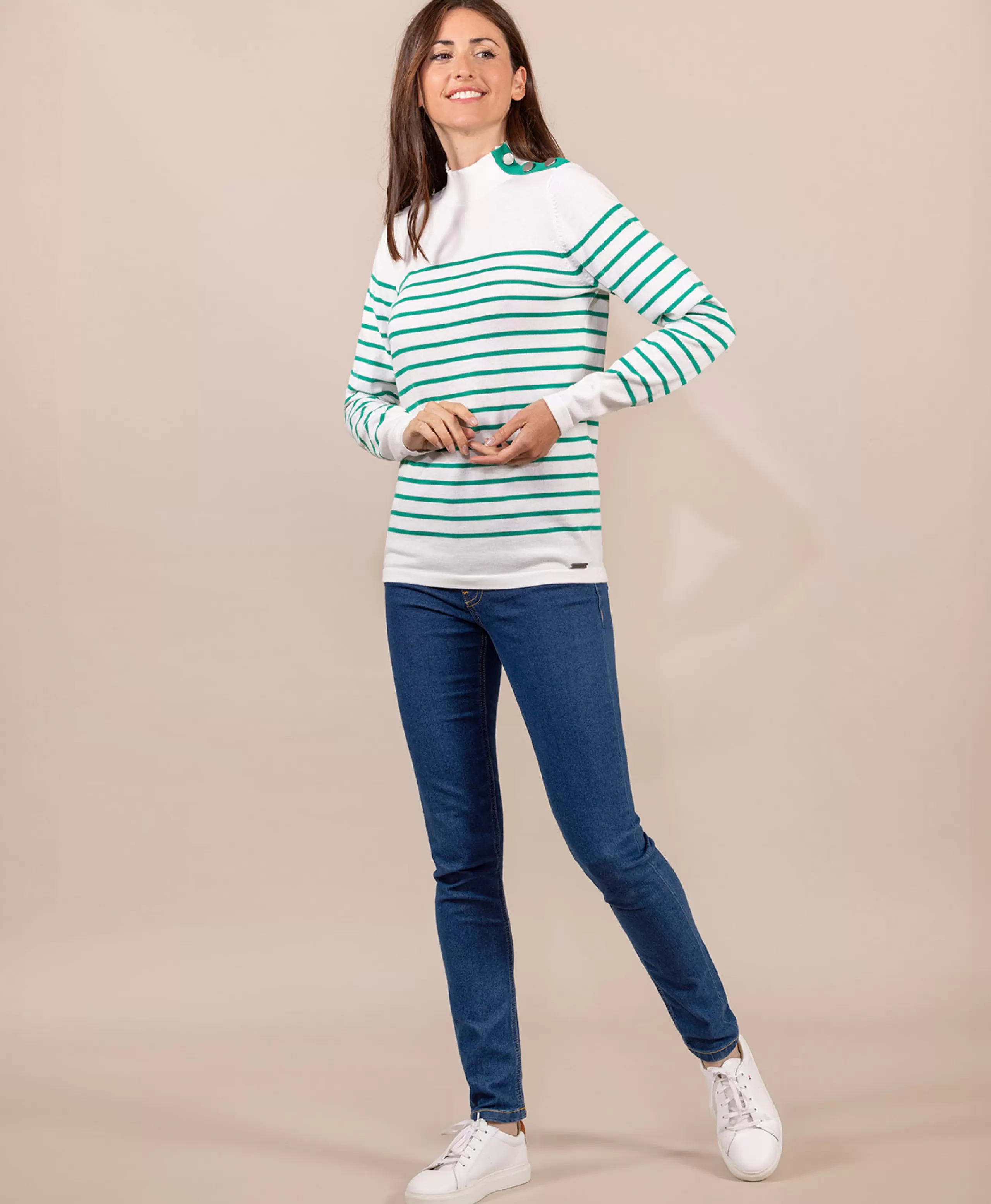 PULL FOND NATUREL RAYE VERT PRICHA*Terre de Marins Sale